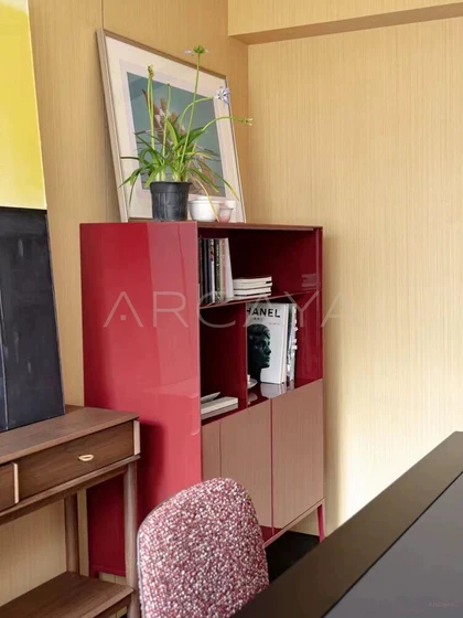 Reed Form Bookcase — interior view 05