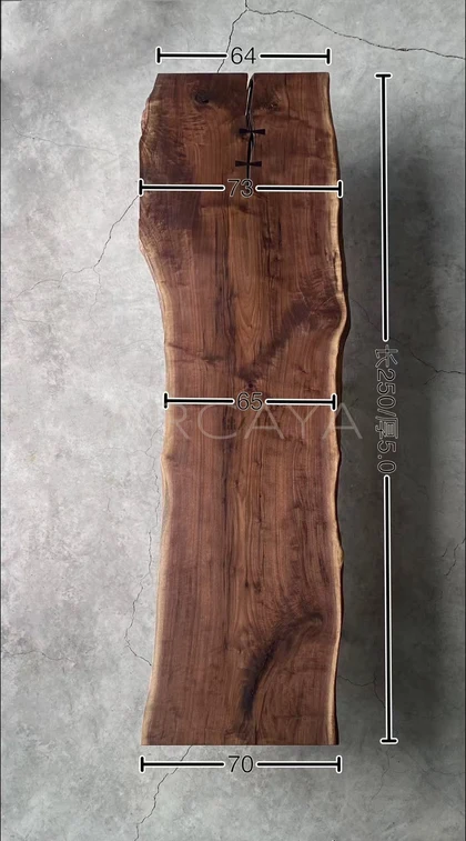 Pearl Reef Coffee Table — interior view 07