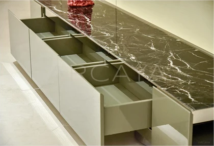 Luma Blanc Cabinet - front view 02