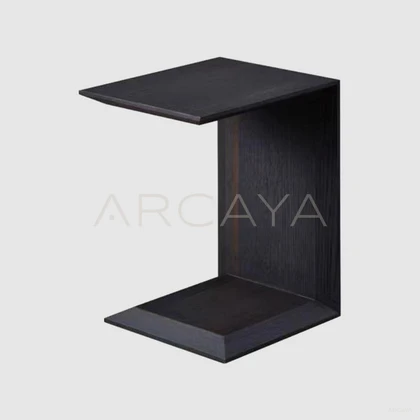 Mira Garden Coffee Table - front view 03