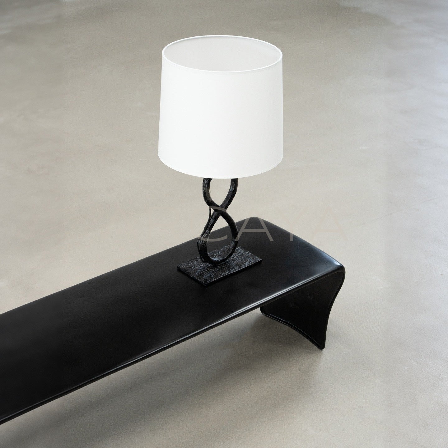 Naja Low Side Table