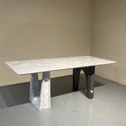 Iris Loft Dining Table - product view 02