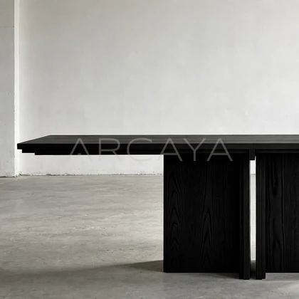 Briar Point Dining Table - product view 03