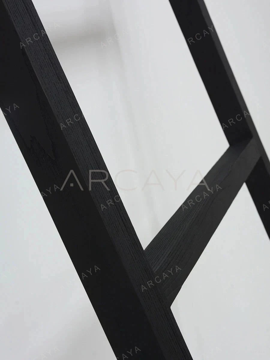 Alder Coast Clothes Rack