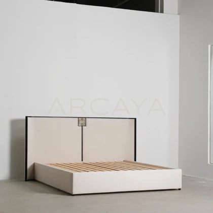 Ember Vista Bed - product view 03