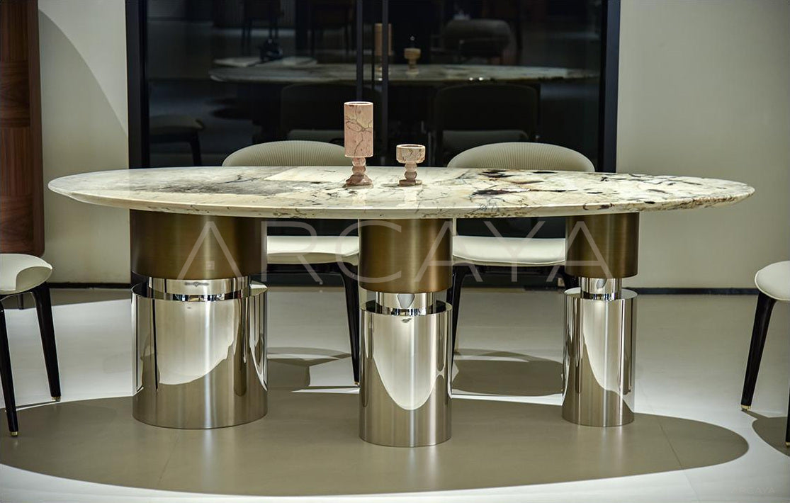 Nola Mont Dining Table