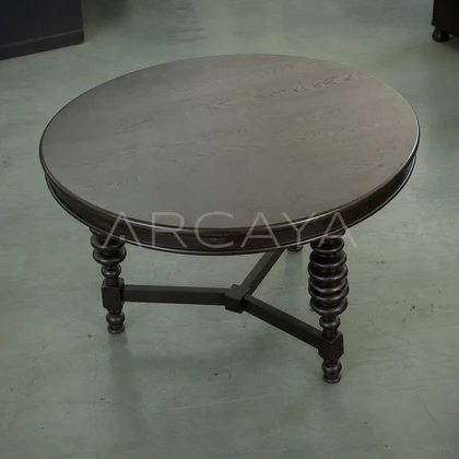Haven Coast Dining Table - front view 04