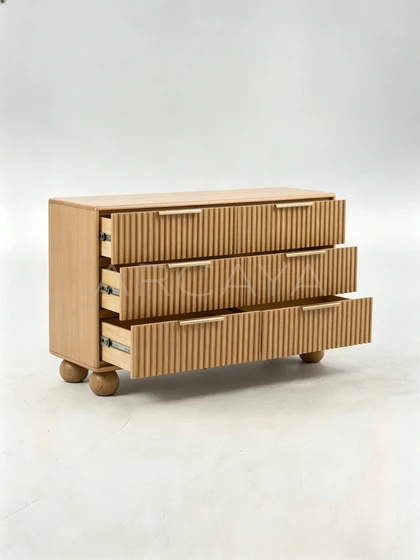 Celine Bay Decorative Object — interior view 05