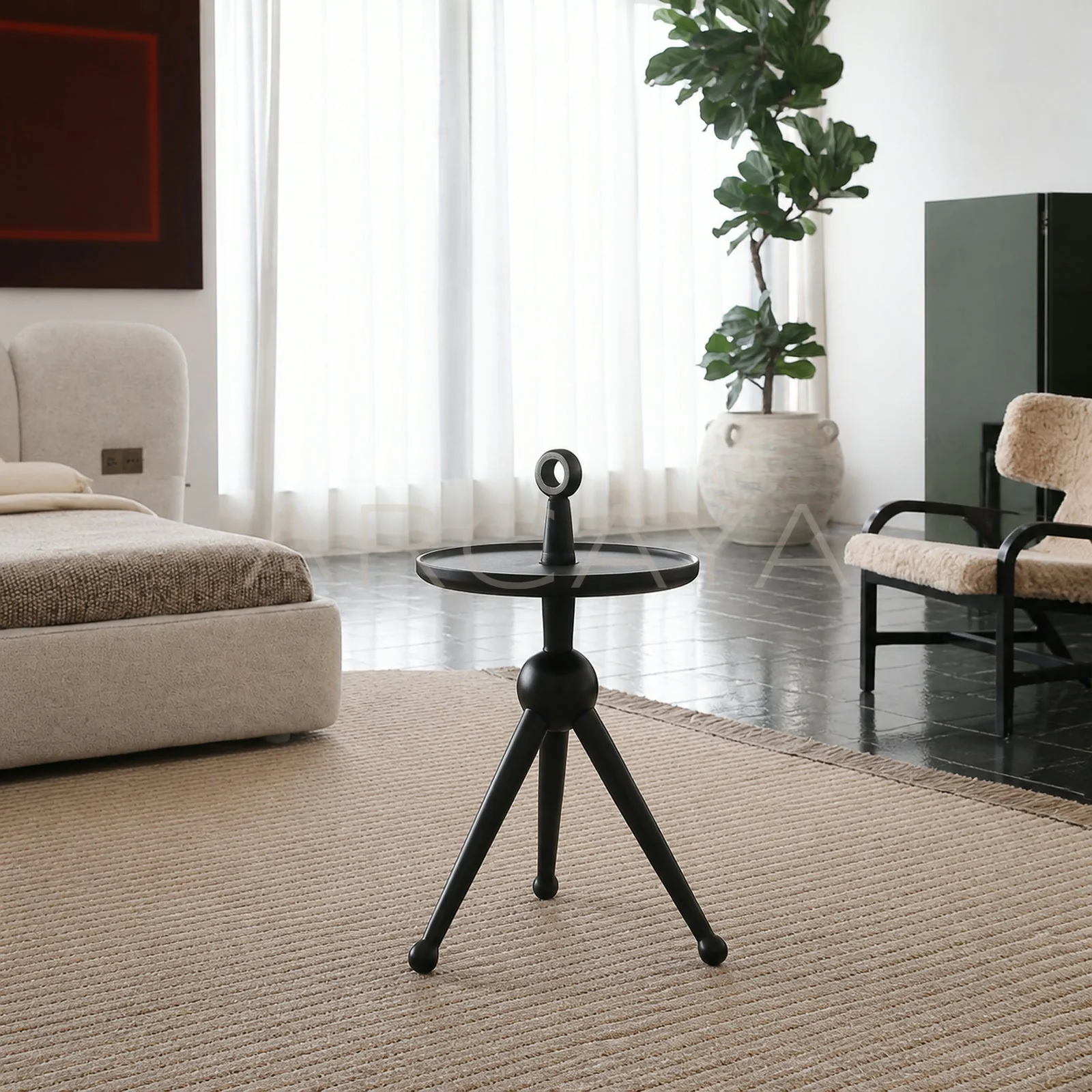 Della Lumi Side Table - front view 01