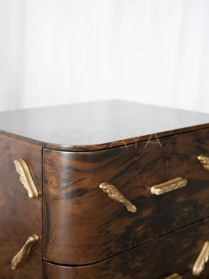 Fiera Meadow Cabinet - front view 05
