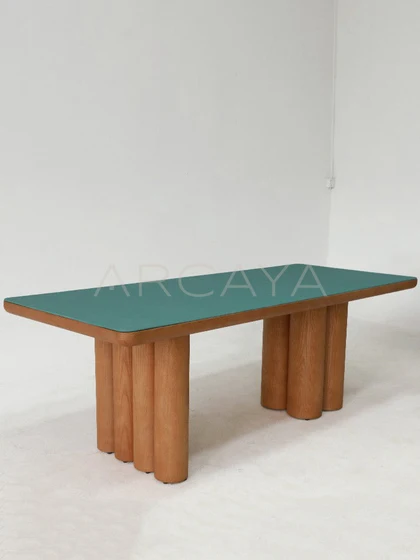 Dahlia Dawn Decorative Object — interior view 04