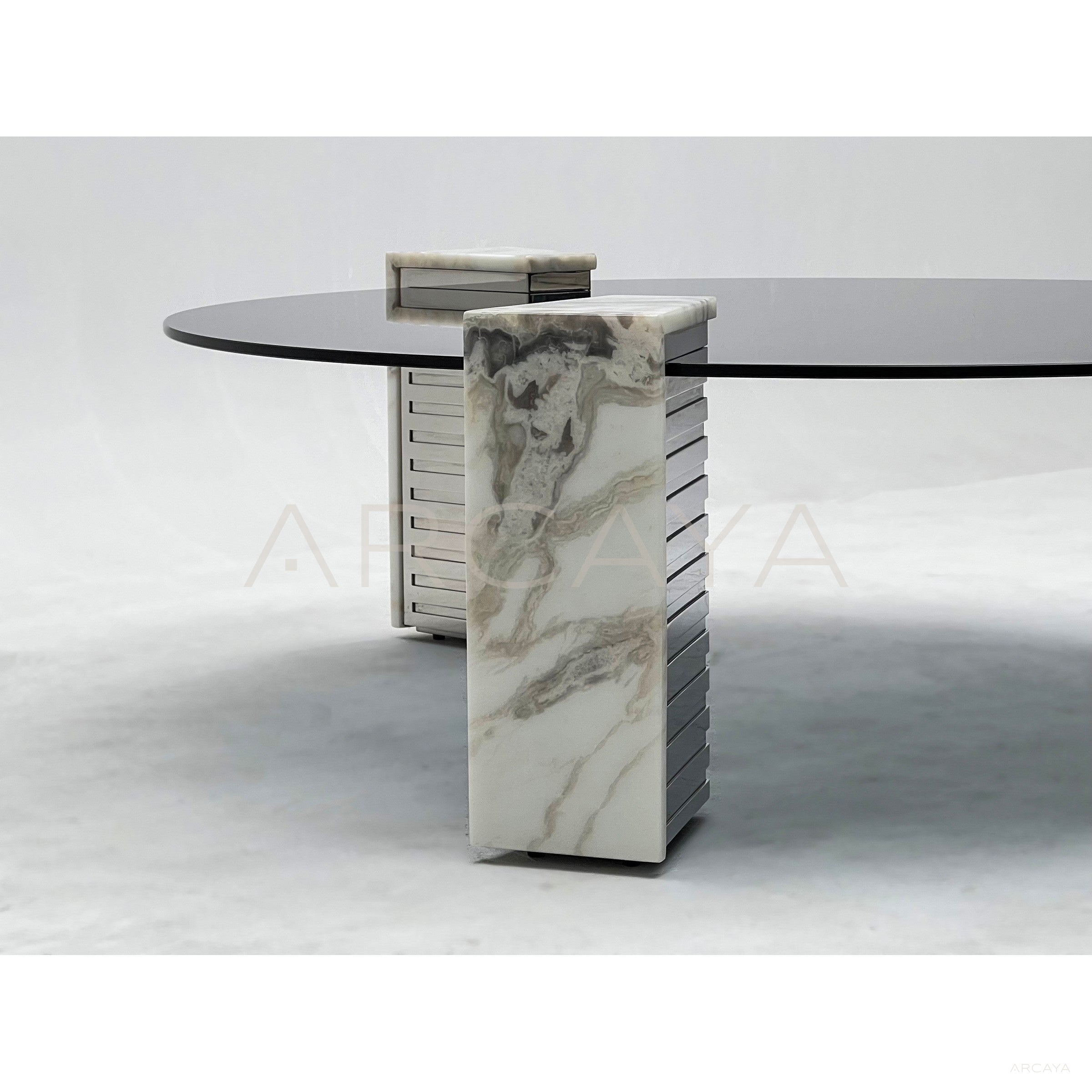 Admeto Round Coffee Table