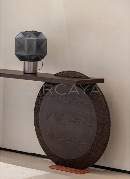 Luma Lake Cabinet - front view 02