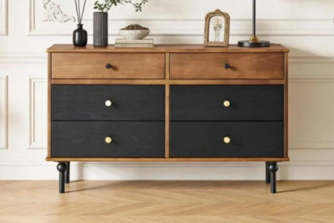 Atubi Cabinet ATKB302H in a finished interior.