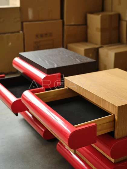 Elm Lane Cabinet — interior view 07