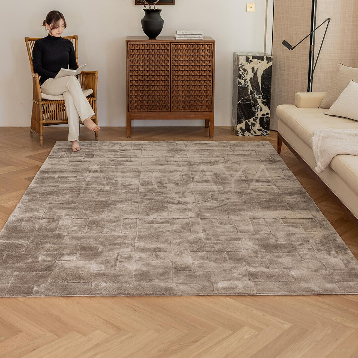 Versatile Everyday Rug