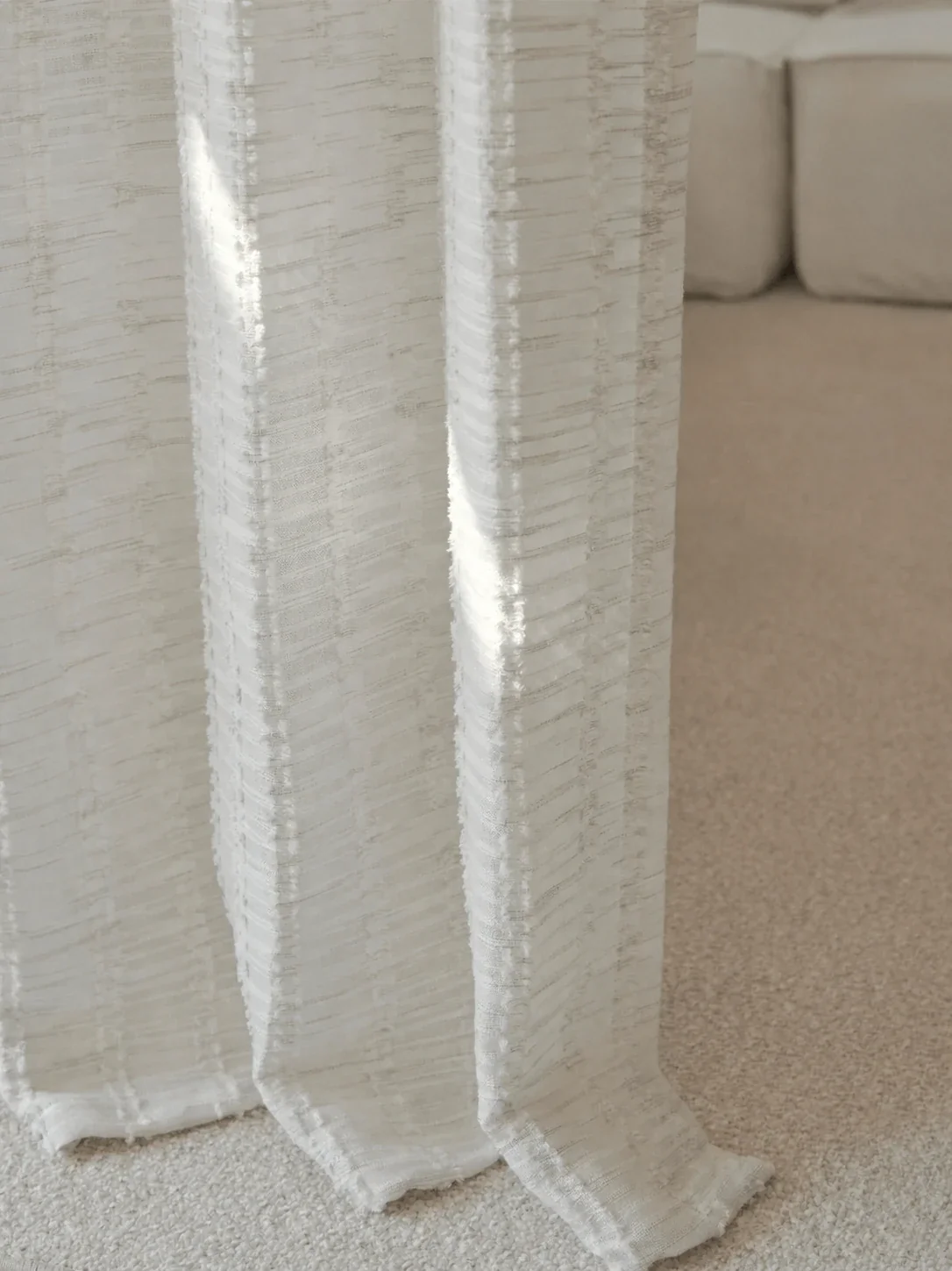 One silhouette. Your dimensions, comfort and finish.