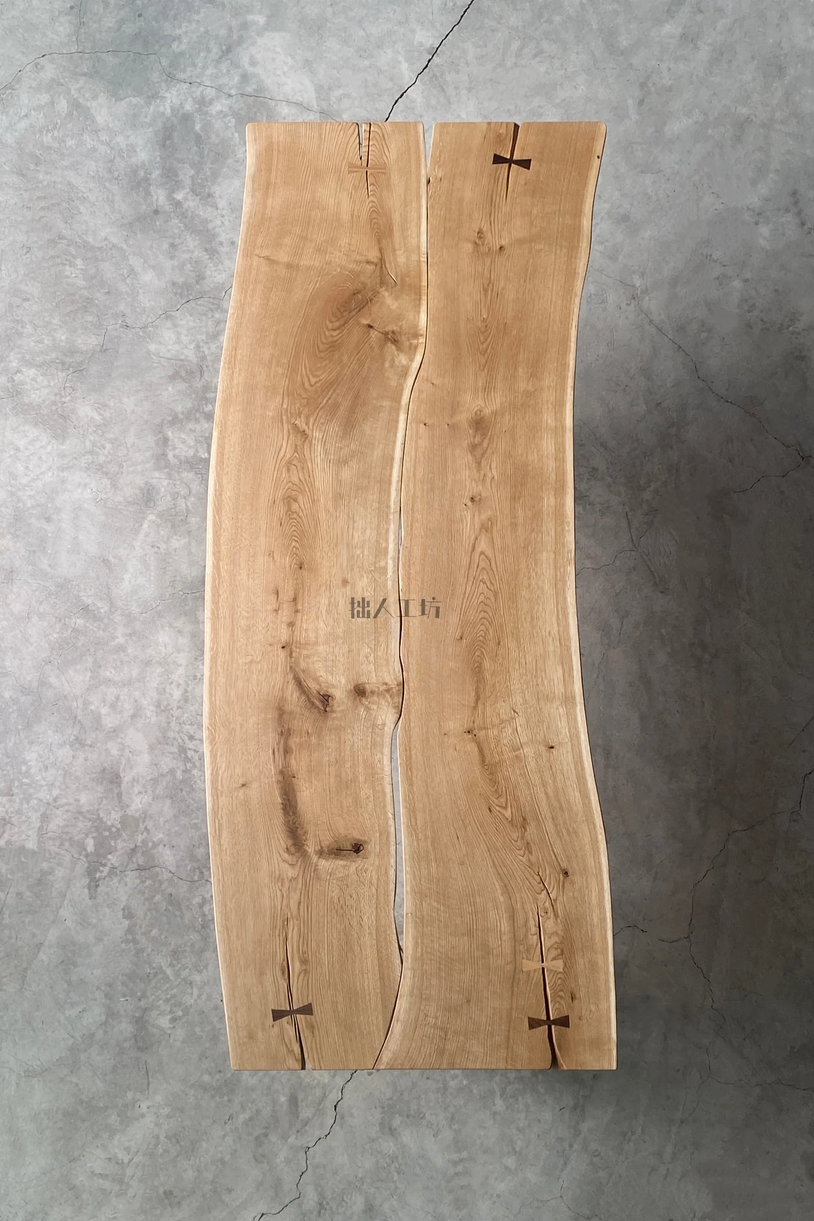 One silhouette. Your dimensions, comfort and finish.