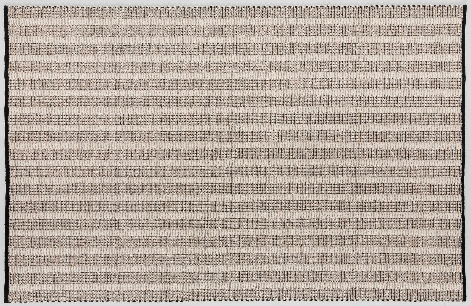 Harta Bloom Area Rug — product view 04