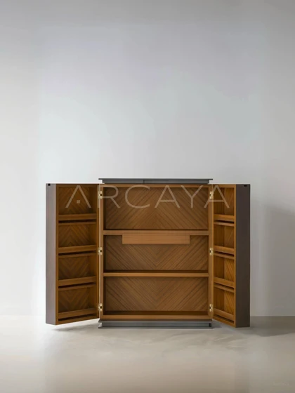 Sable Vista Cabinet — interior view 05