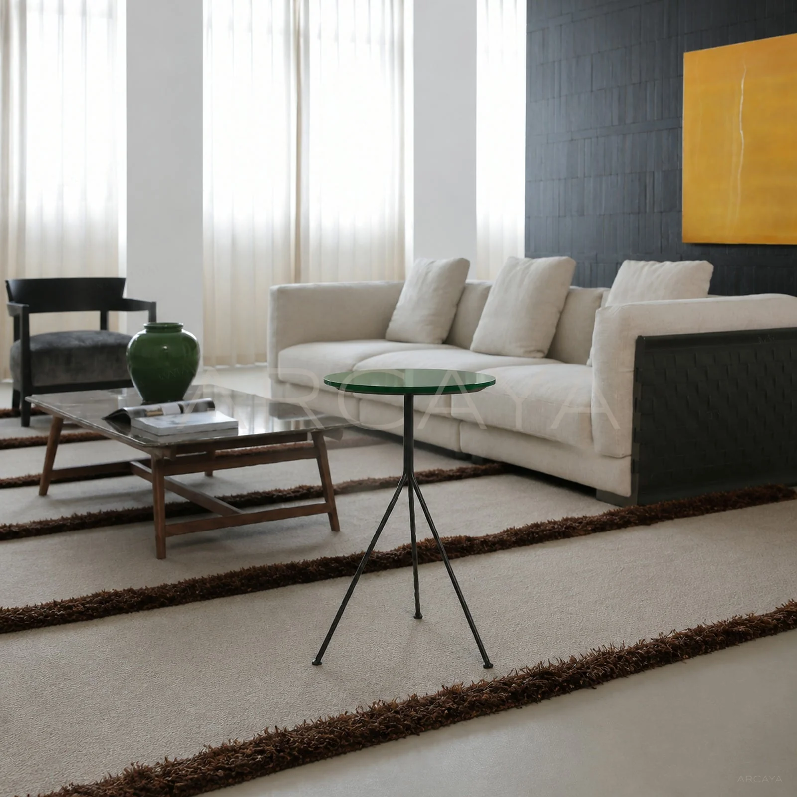 Della Arc Side Table - front view 01