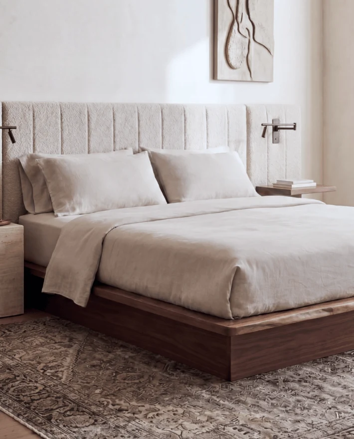 Beds & Headboards