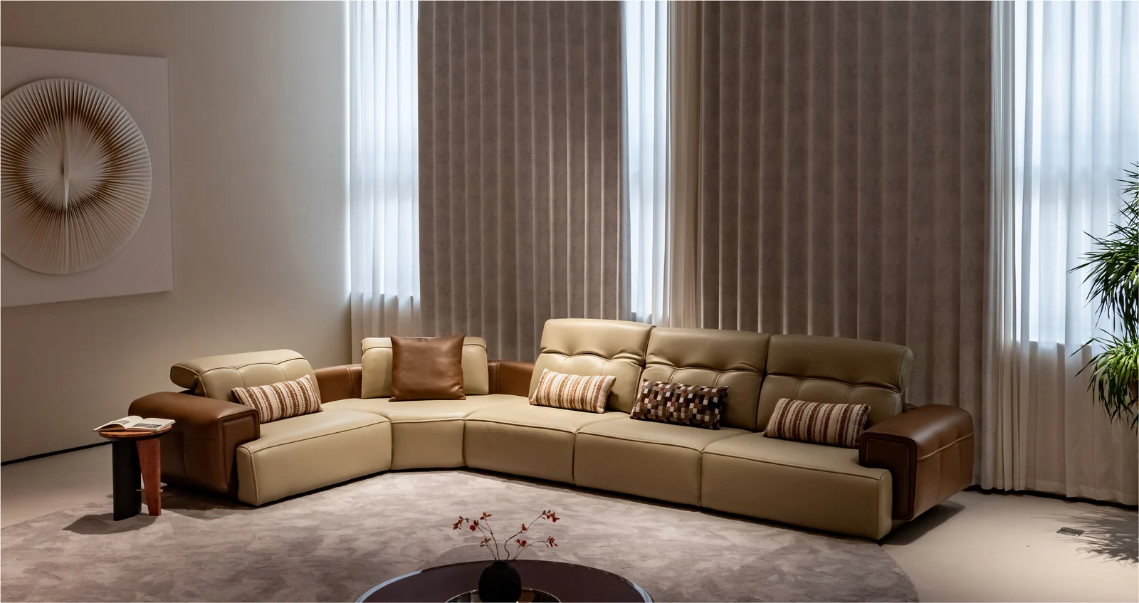 One silhouette. Your dimensions, comfort and finish.