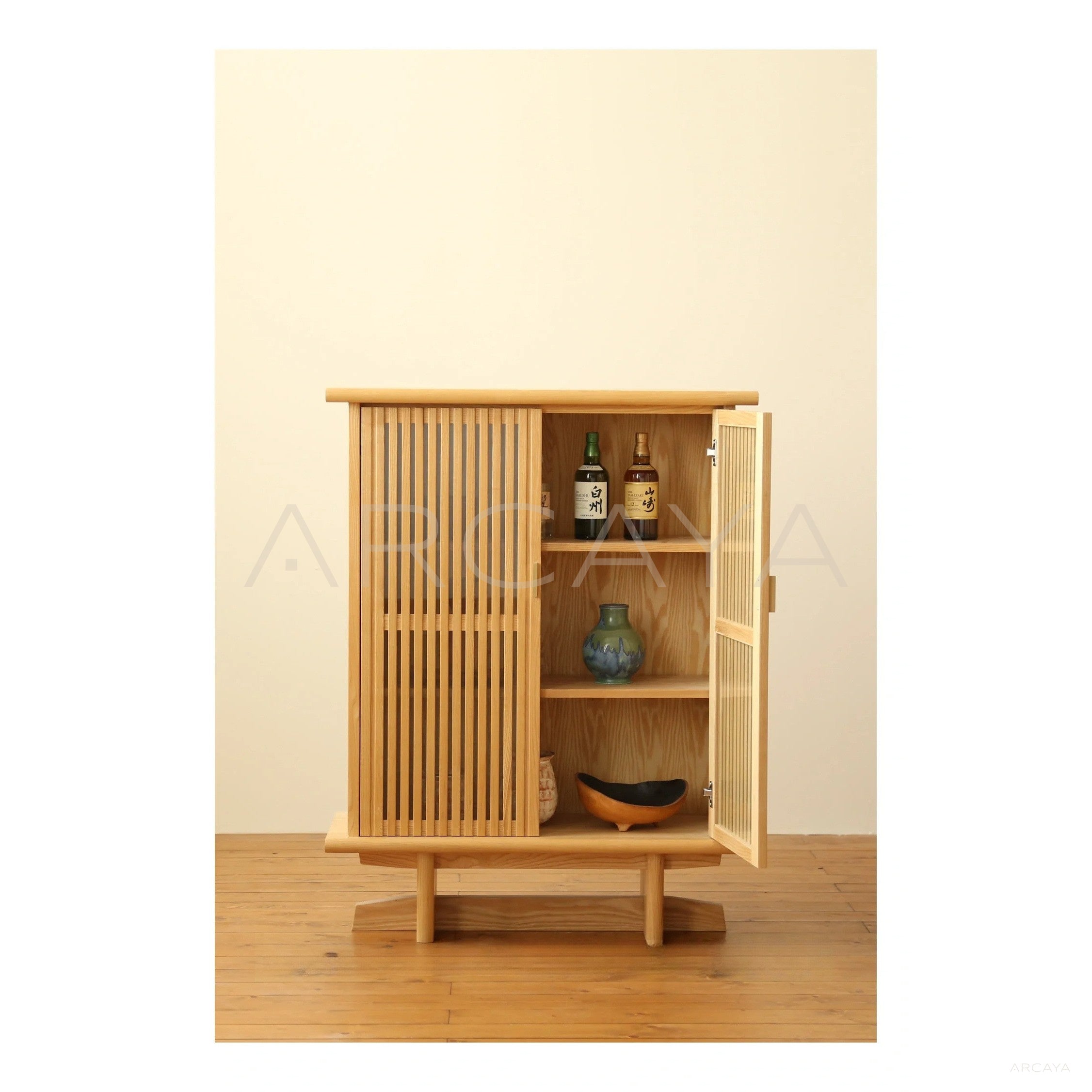 Lan Wine Cigar Cabinet - scene