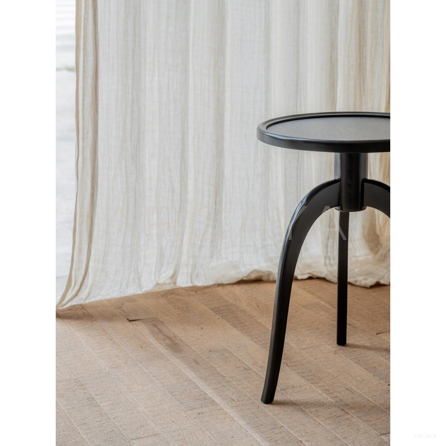 Shinian Side Table - scene