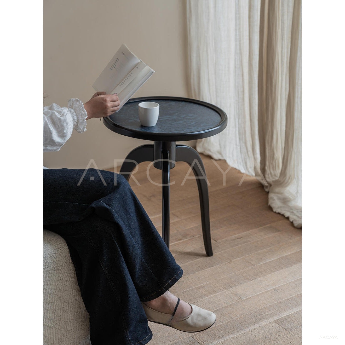Shinian Side Table - scene