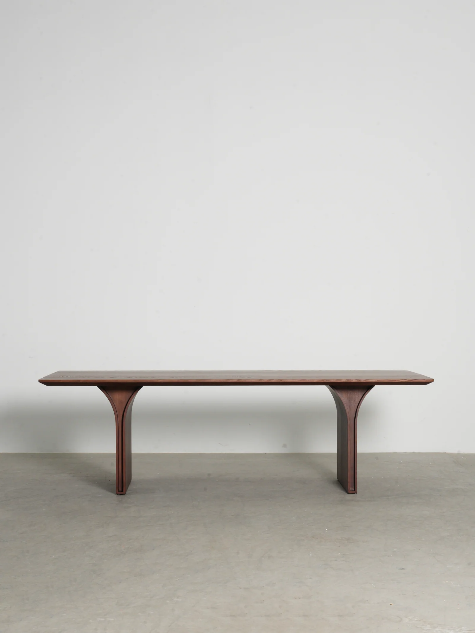 One silhouette. Your dimensions, comfort and finish.
