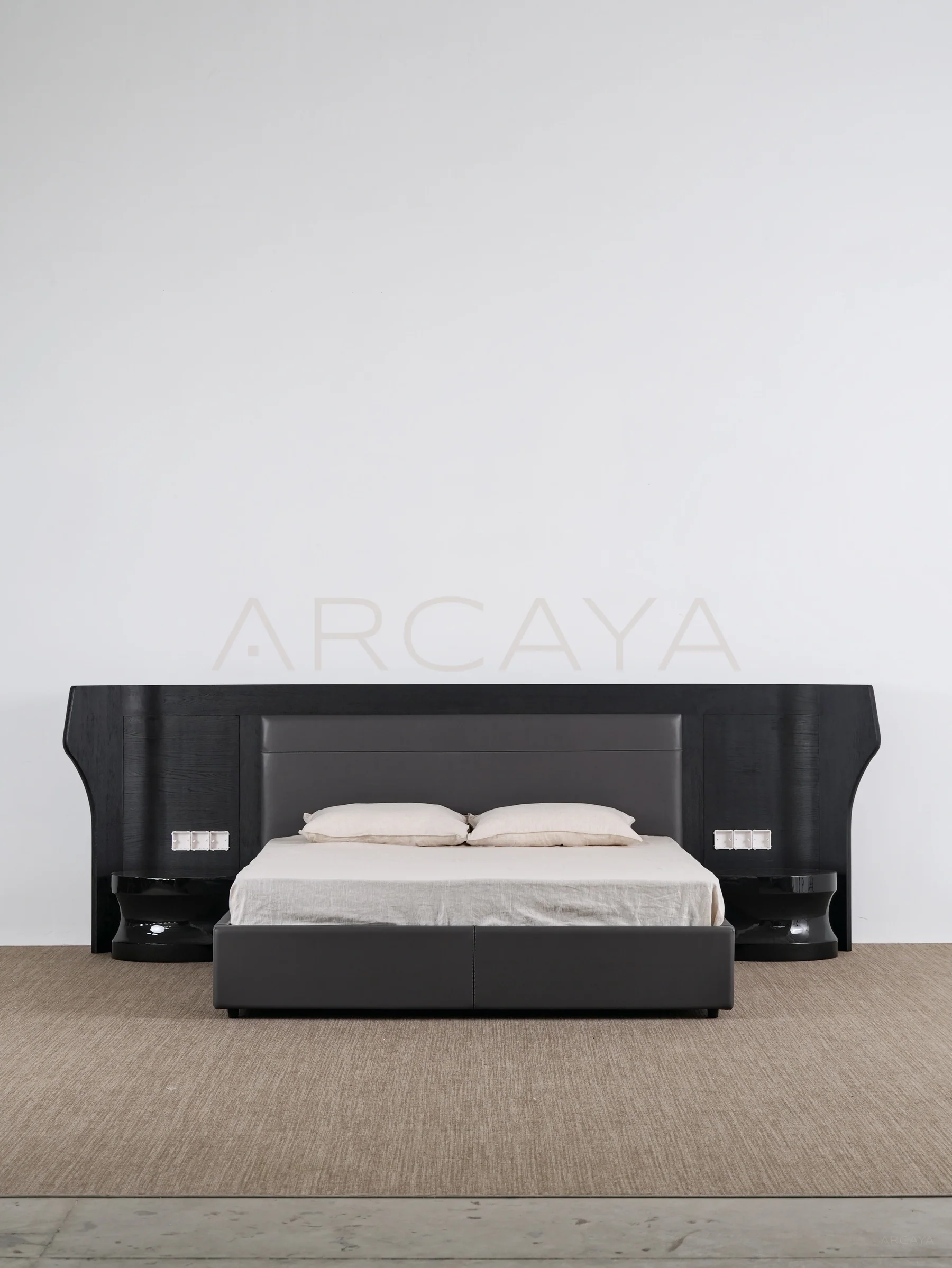 Elodie Park Bed - front view 01