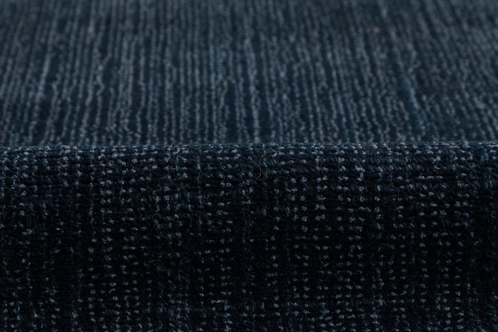 One silhouette. Your dimensions, comfort and finish.