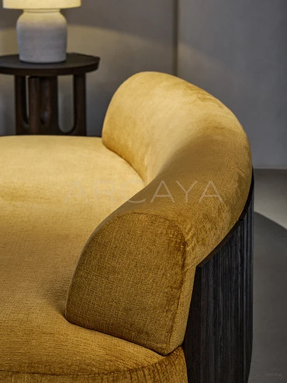Riva Sienna Straight Sofa - front view 11