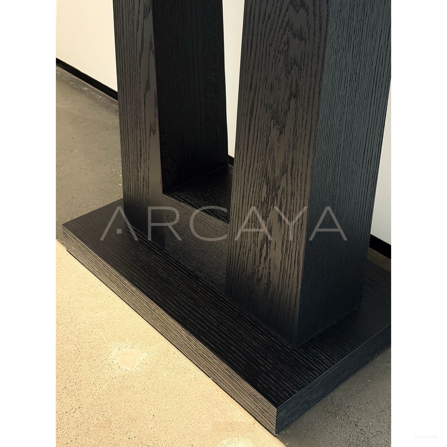 Quiet Entryway Console - scene