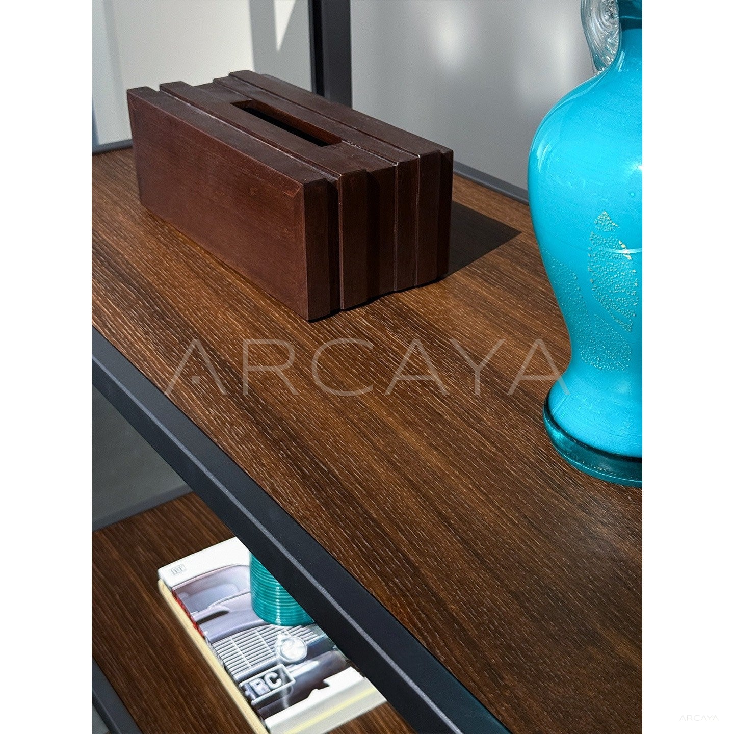 Nuvaye Display Shelf - scene