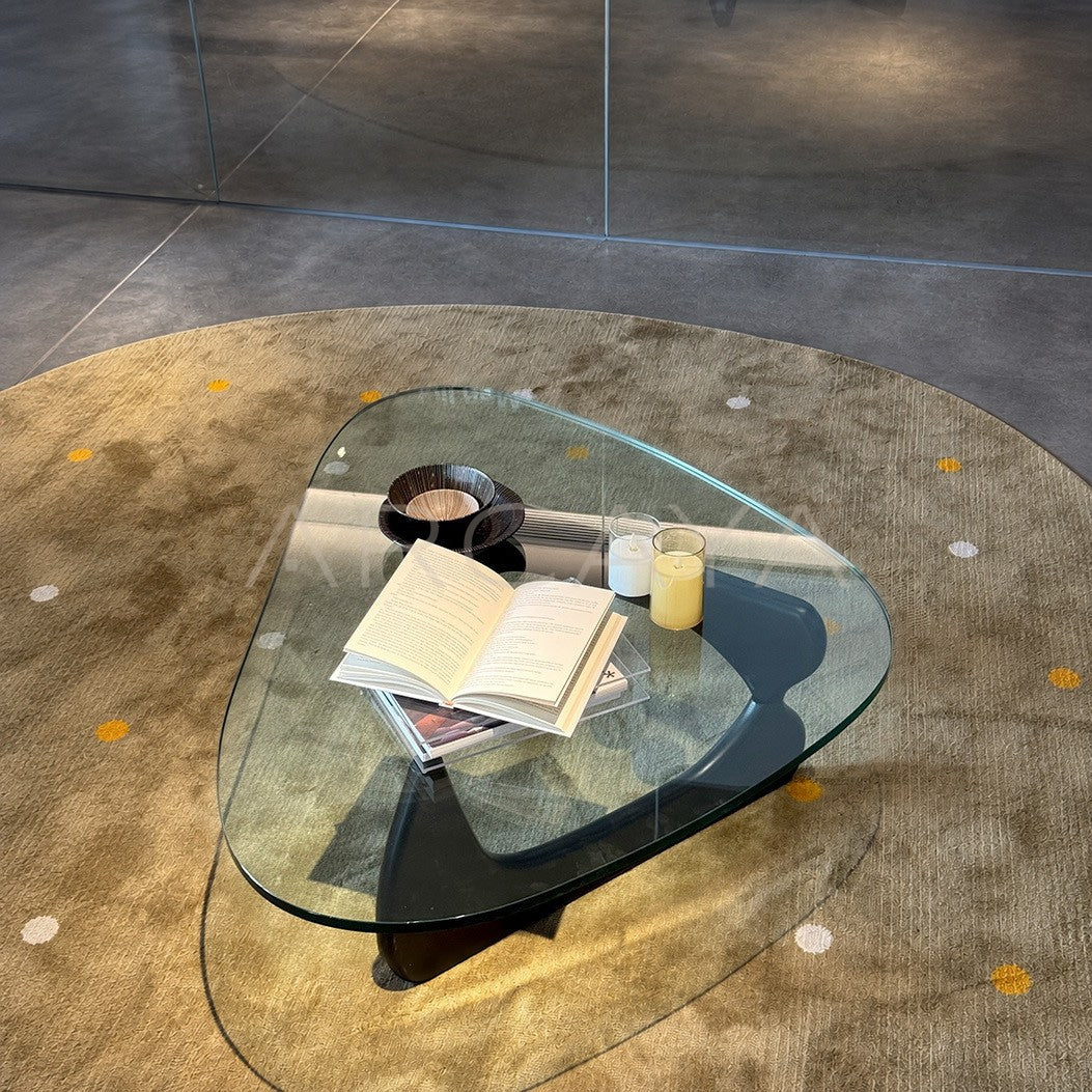 Jeaek Yuji Triangle Coffee Table