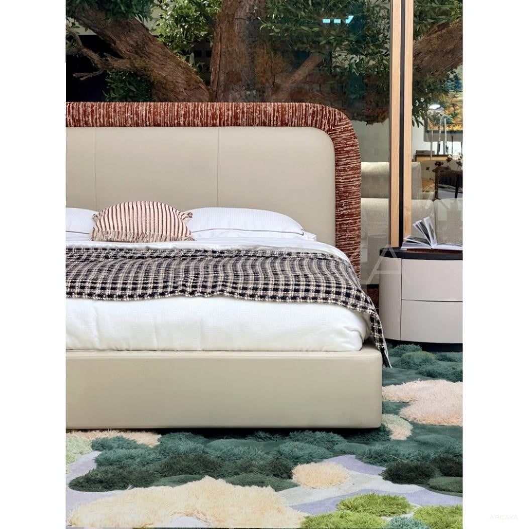 Jeaek Wenshe Bed - scene