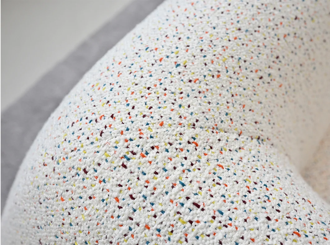 One silhouette. Your dimensions, comfort and finish.