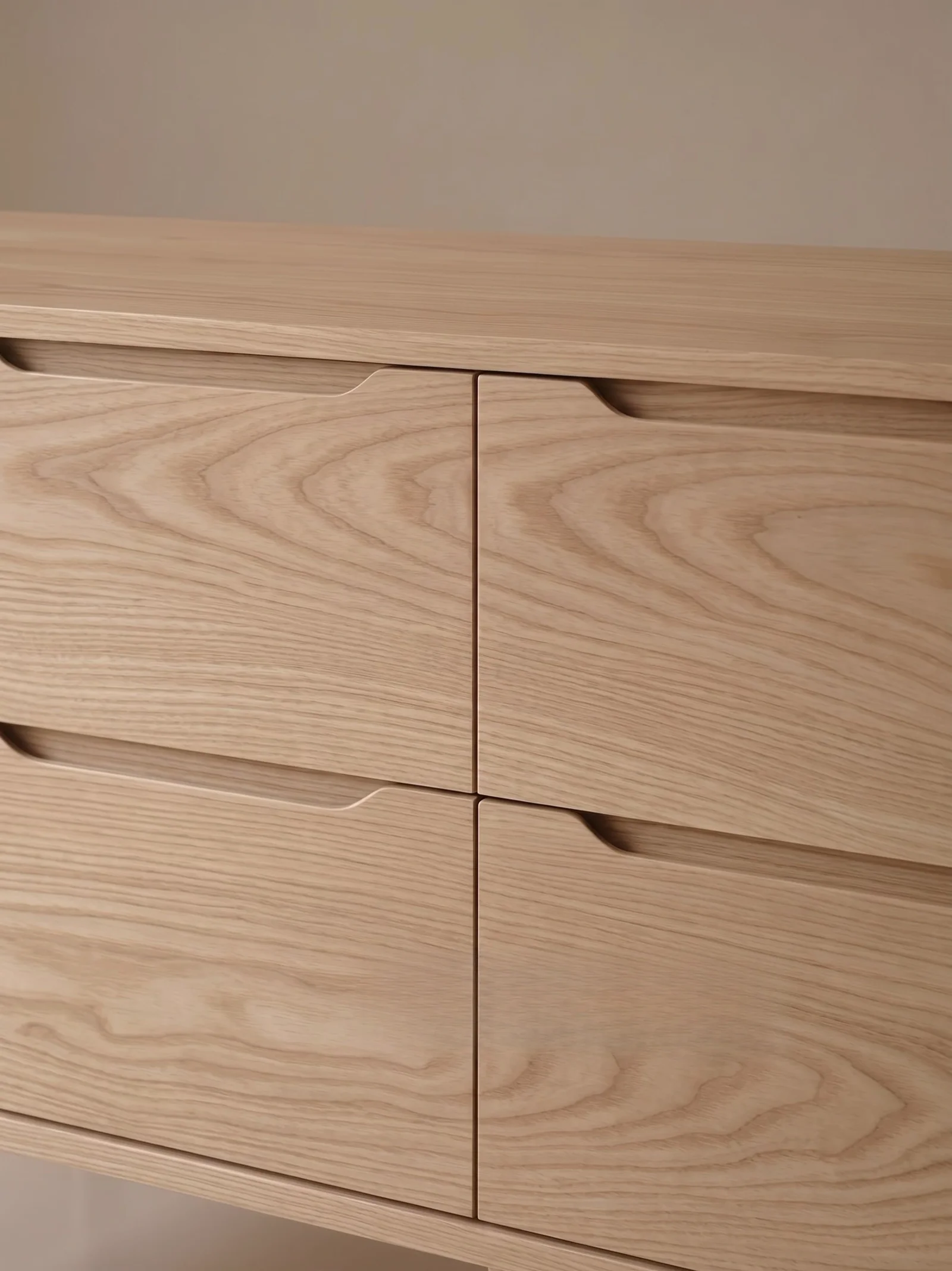 One silhouette. Your dimensions, comfort and finish.