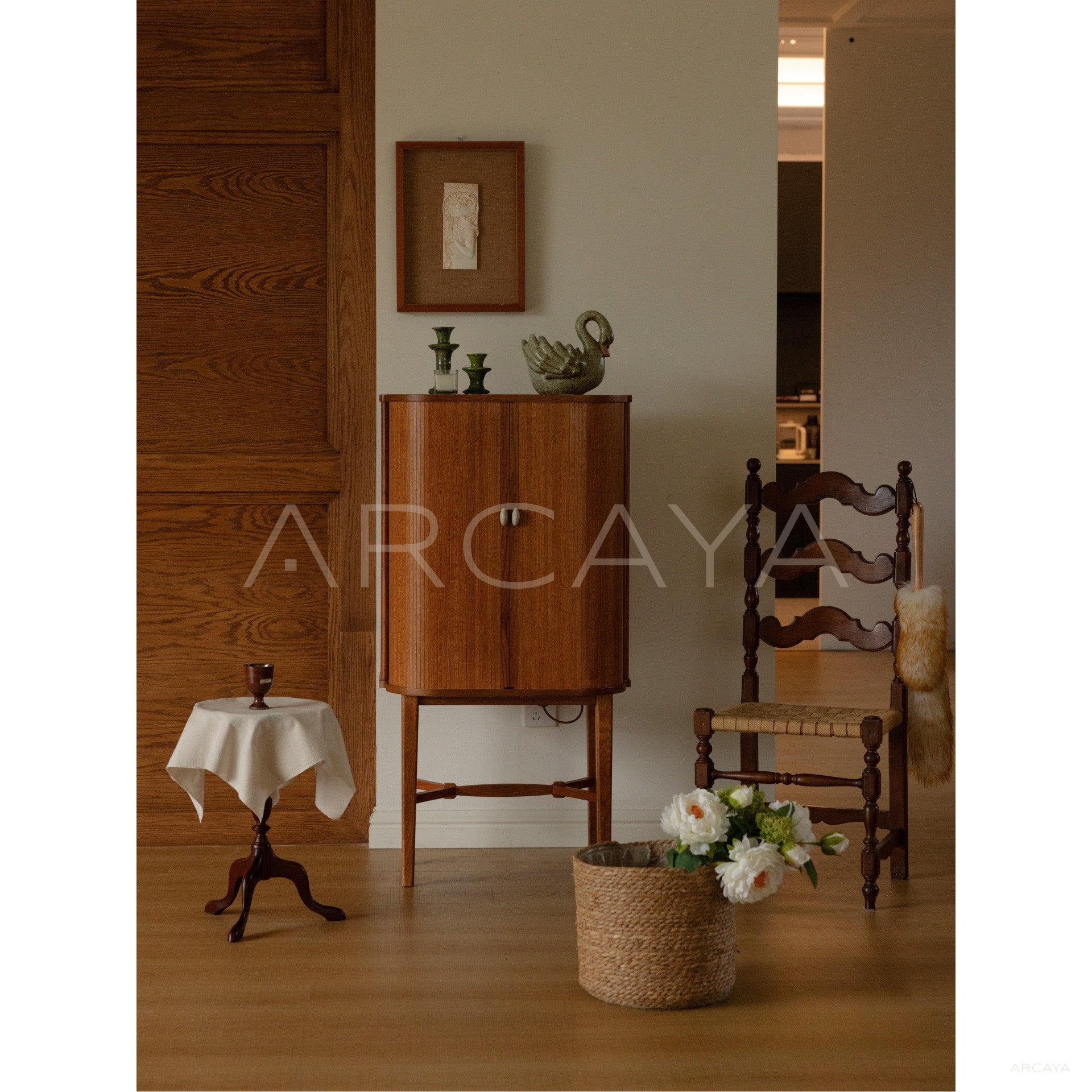 Heart Fluttering Cabinet - scene