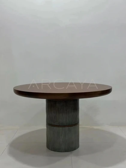 Aster Field Decorative Object — interior view 05