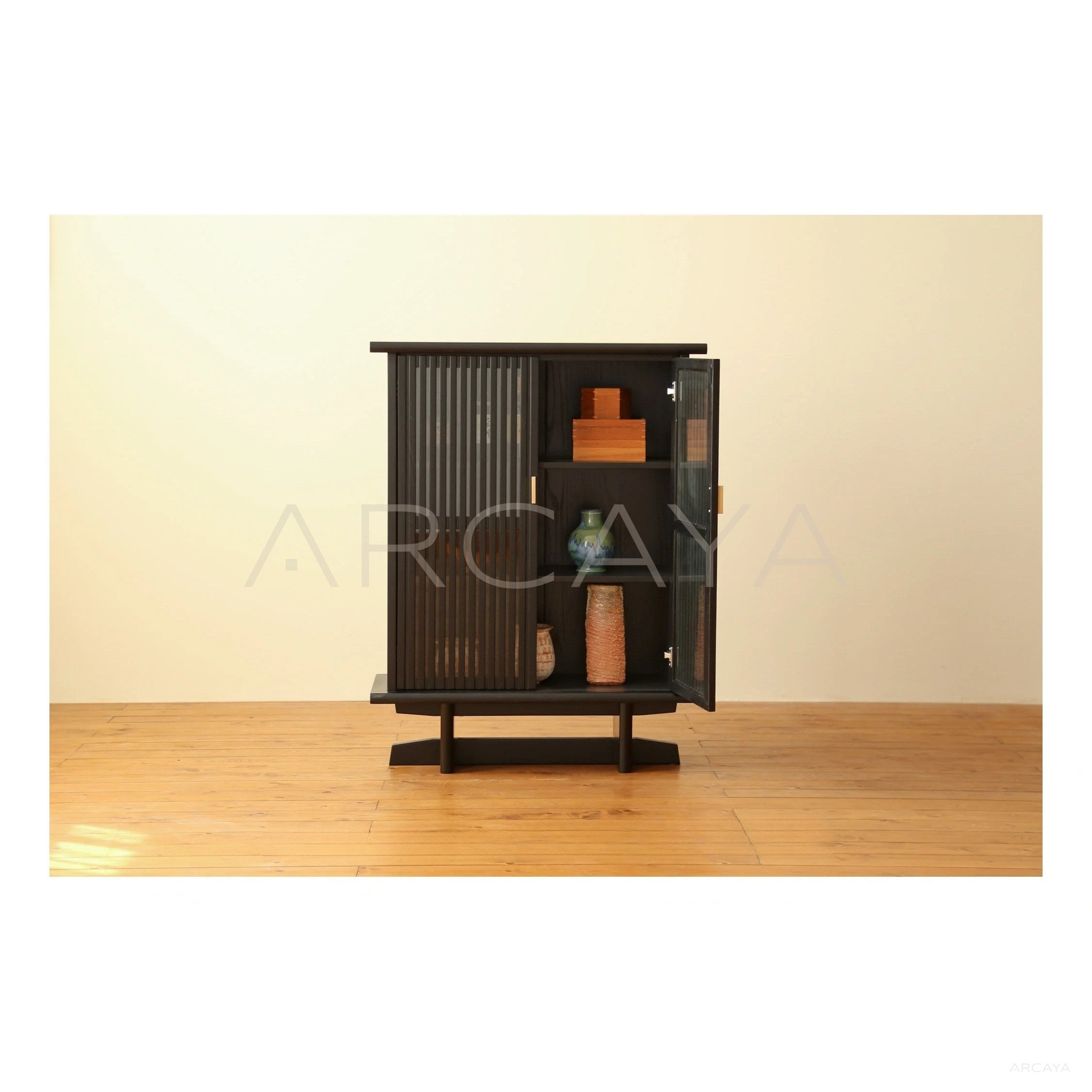 Lan Wine Cigar Cabinet - scene
