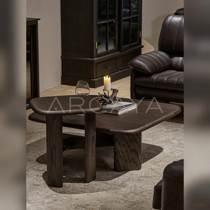 Riva Form Coffee Table - front view 01