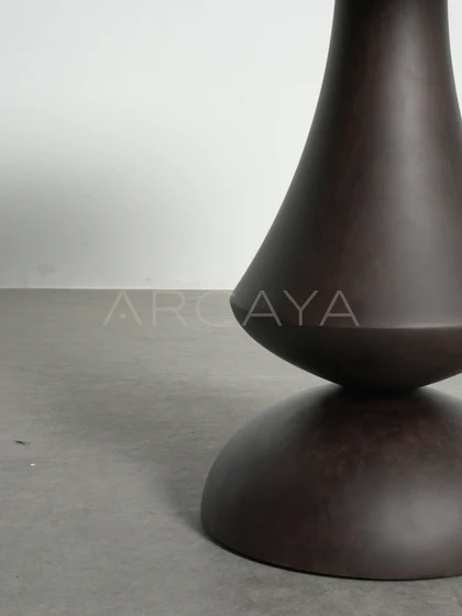Linden Wood Decorative Object — interior view 04