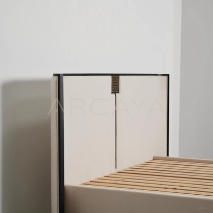 Ember Vista Bed - product view 08