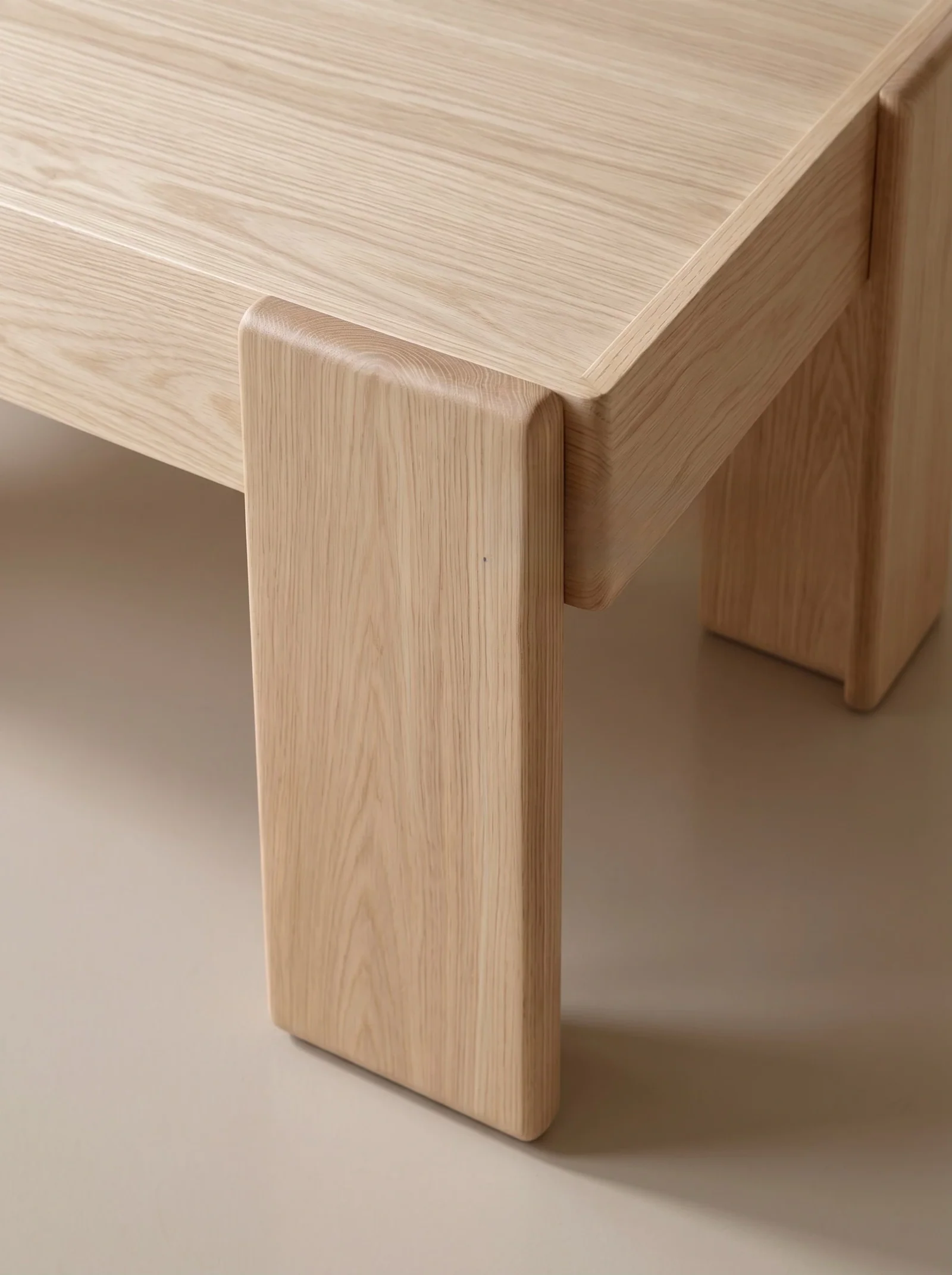 One silhouette. Your dimensions, comfort and finish.