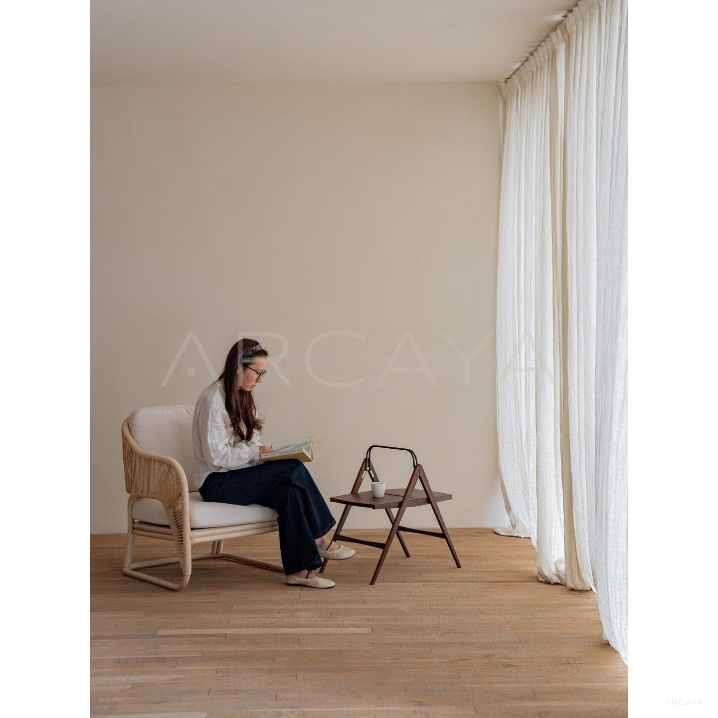 Yuban Mobile Side Table - scene