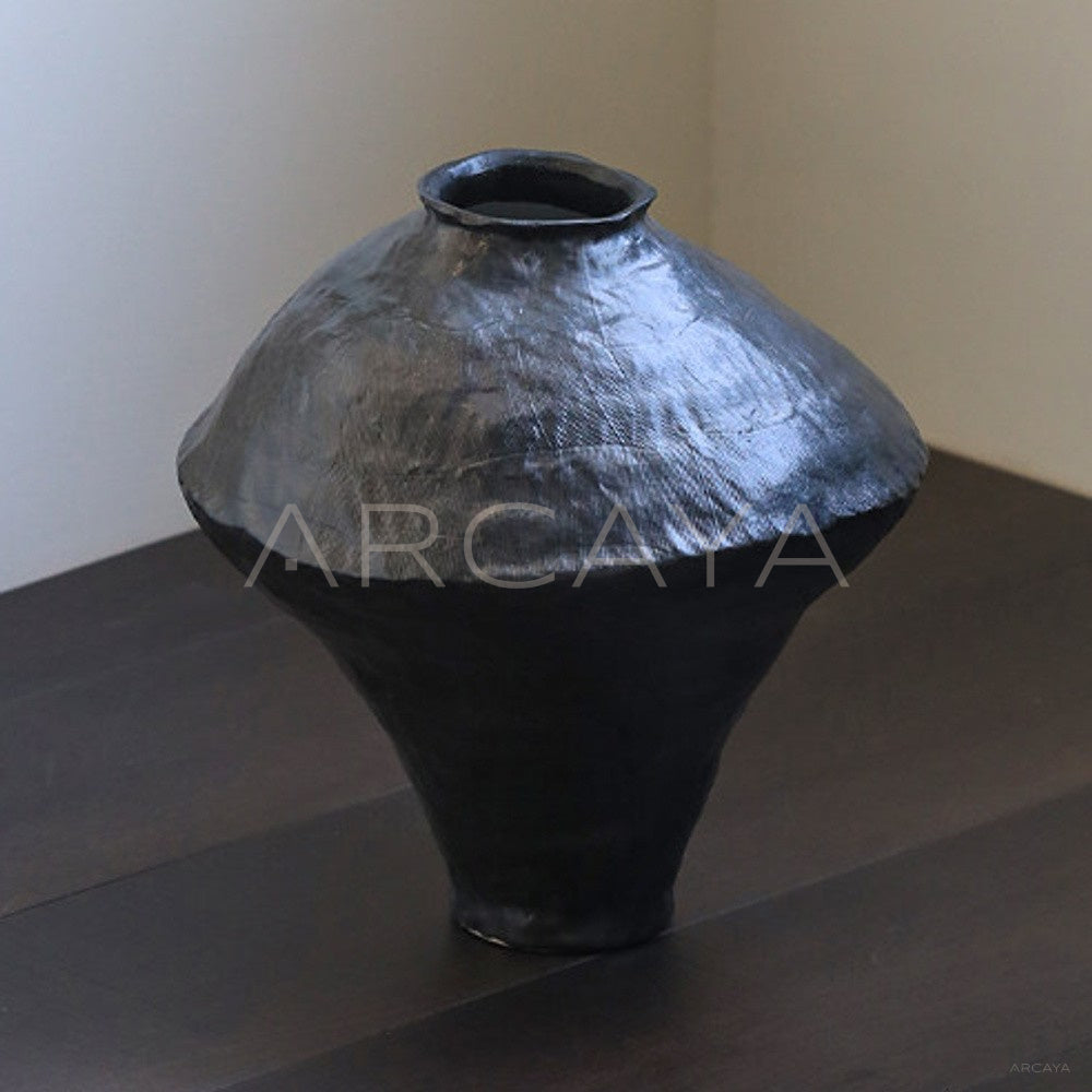 Black Wabi Sabi Jingdezhen Jar Vase - main