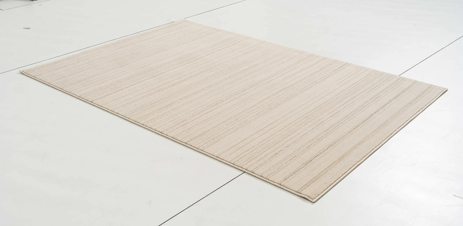 One silhouette. Your dimensions, comfort and finish.